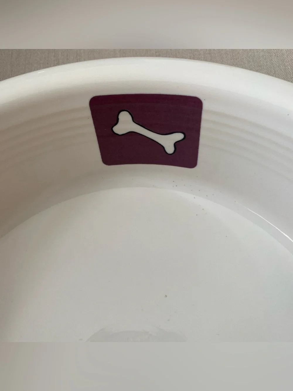 Set of 2 Fiesta 2 Quart XL Serving Bowls Woof Dog NWT Pristine 64 Ounce 10 5/8 “